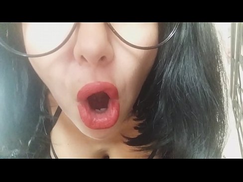 ❤️ پرين، تنهنجي سوتيلي ماءُ توکي اڄ اسڪول وڃڻ نه ڏيندي... مونکي تنهنجي تمام گهڻي ضرورت آهي... ❌ مقعد وڊيو
